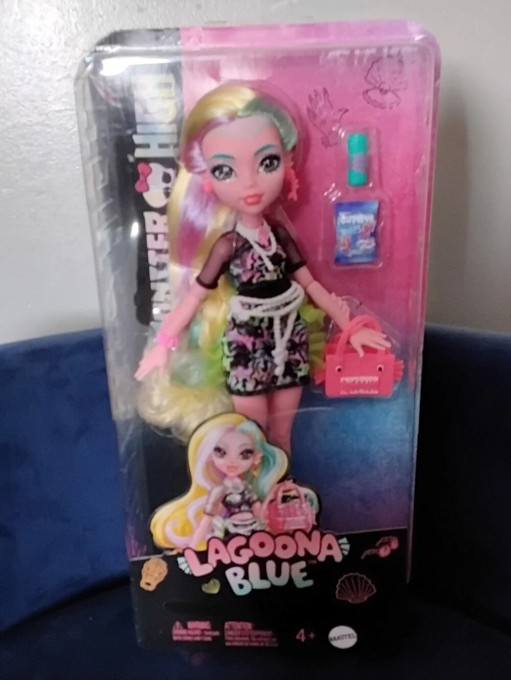 Monster High  Lagoona Blue Doll 11 Inches NEW & SEALED